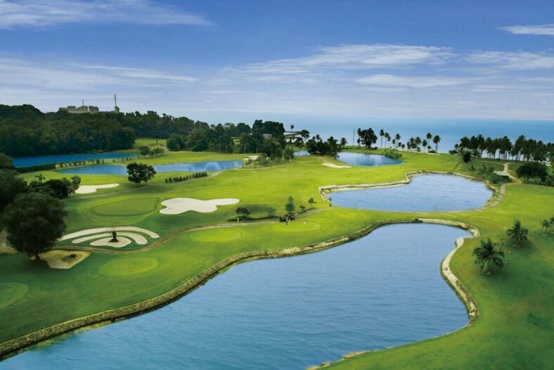 5 Daftar Lapangan Golf Terbaik di Indonesia, Keren!
